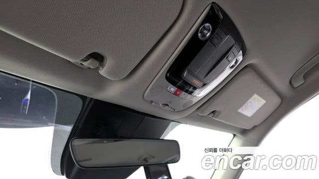 Kia Sorento 2023 — ფოტო 19/20