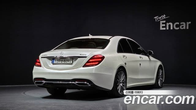 Mercedes-Benz S-Class 2018 — Фото 1/20