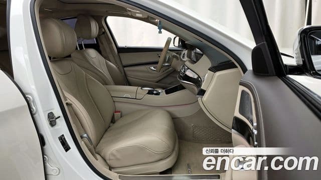 Mercedes-Benz S-Class 2018 — Фото 10/20