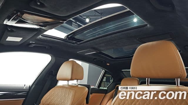 BMW 7 Series 2020 — Photo 6/20