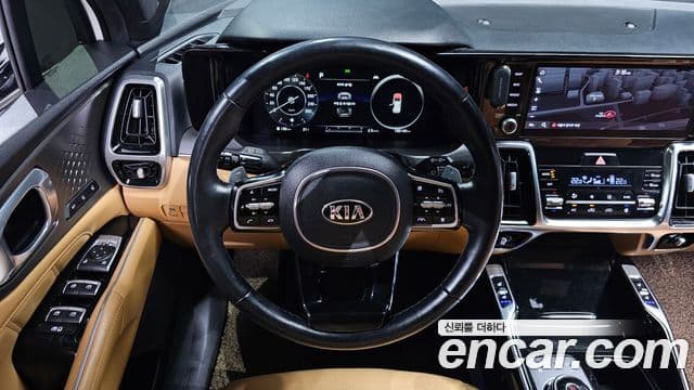 Kia Sorento 2020 — ფოტო 19/20