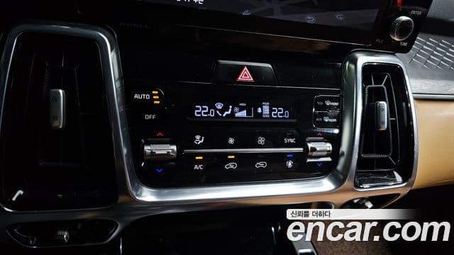 Kia Sorento 2020 — ფოტო 8/20