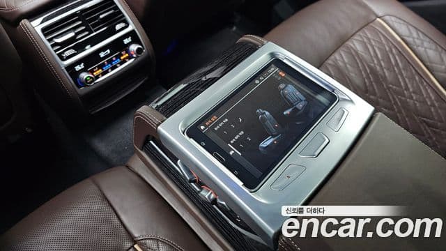 BMW 7 Series 2022 — Şəkil 17/20