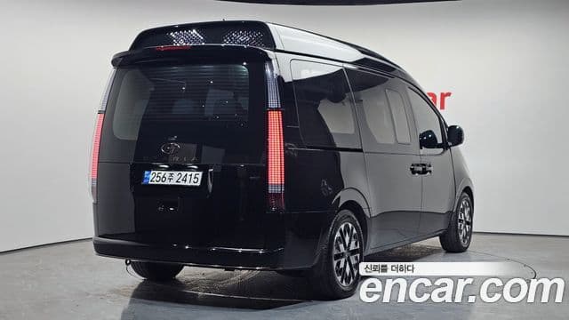 Hyundai Staria 2022 — Şəkil 2/20