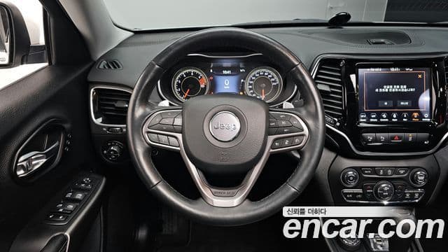 Jeep Cherokee 2020 — Şəkil 13/20