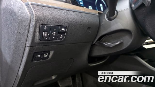 Kia K5 2022 — ფოტო 15/20