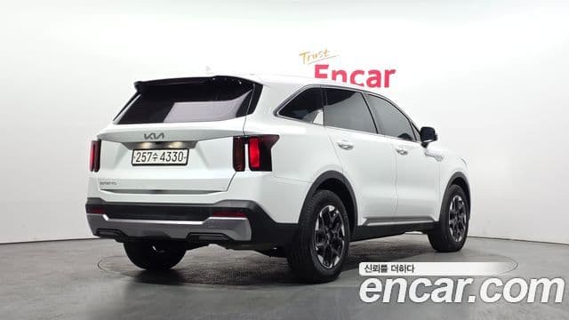 Kia Sorento 2024 — фото 2 из 20