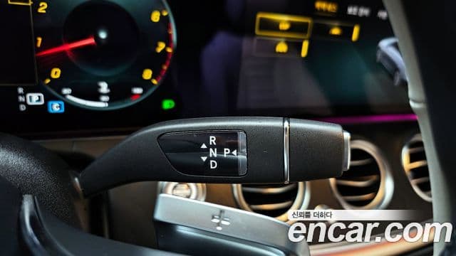 Mercedes-Benz E-Class 2023 — Фото 9/20