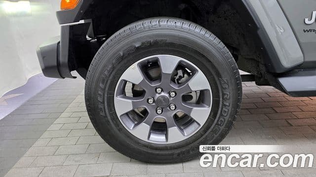 Jeep Wrangler 2021 — ფოტო 5/20