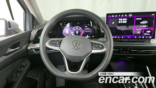 Volkswagen Golf 2025 — ფოტო 13/20