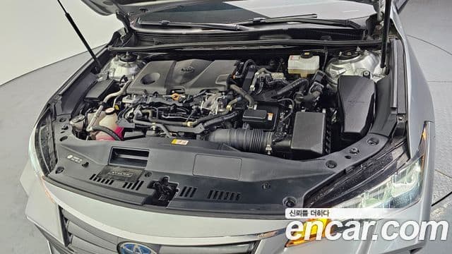 Toyota Avalon 2019 — ფოტო 6/20