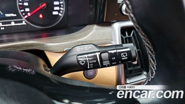 Kia Sorento 2021 — Фото 18/20