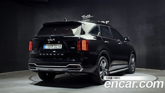 Kia Sorento 2022 — ფოტო 2/20