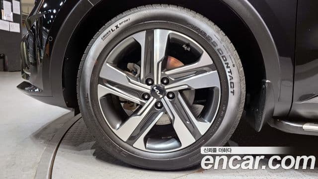 Kia Sorento 2022 — ფოტო 5/20