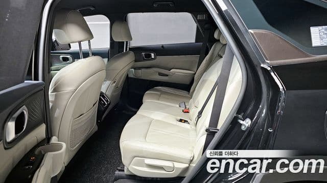Kia Sorento 2022 — фото 12 из 20