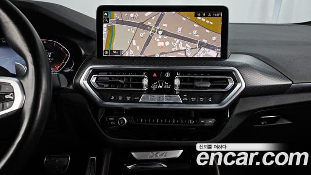 BMW X4 2022 — Şəkil 15/20
