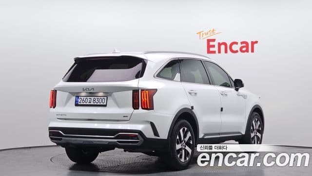 Kia Sorento 2022 — фото 2 из 20