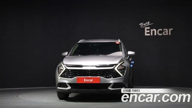 Kia Sportage 2022 — ფოტო 3/20