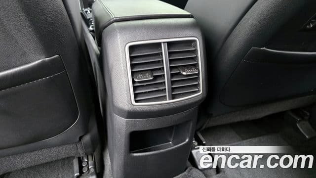 Kia Sportage 2022 — ფოტო 19/20