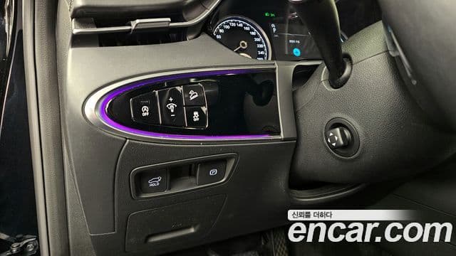 Genesis GV70 2021 — Şəkil 15/20