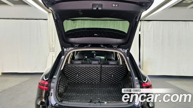 Genesis GV70 2021 — Şəkil 19/20