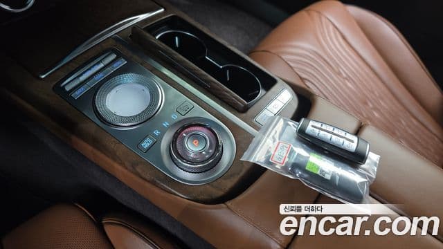 Genesis G80 2021 — ფოტო 1/20