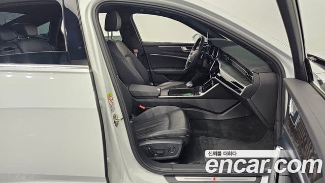 Audi A6 2023 — Photo 14/20