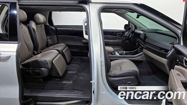 Kia Carnival 2024 — ფოტო 12/20
