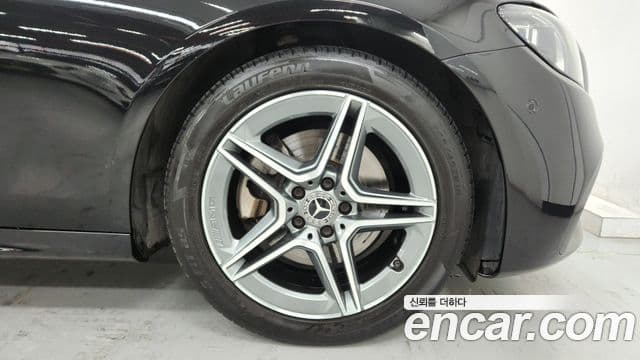 Mercedes-Benz E-Class 2022 — Şəkil 5/18