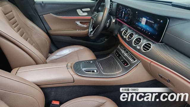 Mercedes-Benz E-Class 2022 — Şəkil 18/18