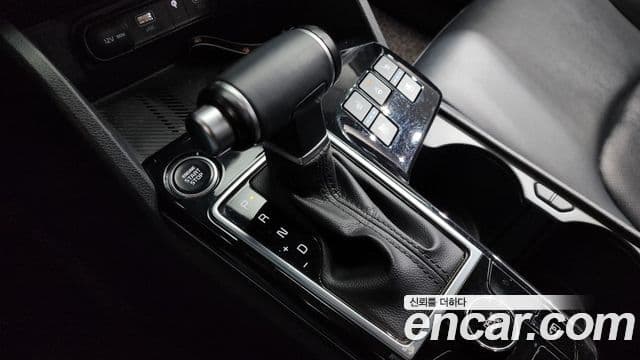 Kia Sportage 2022 — ფოტო 9/20