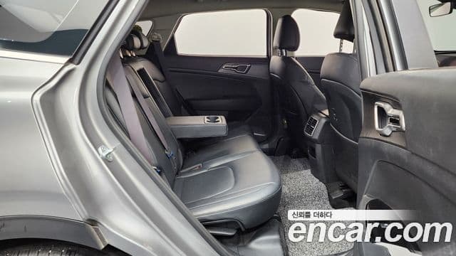 Kia Sportage 2022 — ფოტო 12/20