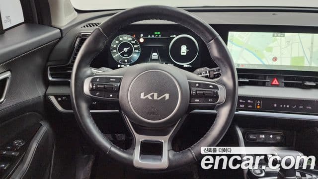 Kia Sportage 2022 — ფოტო 13/20