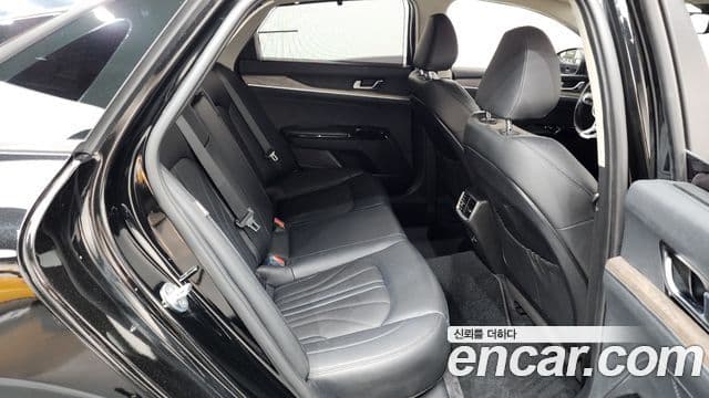 Kia K5 2020 — Şəkil 12/20