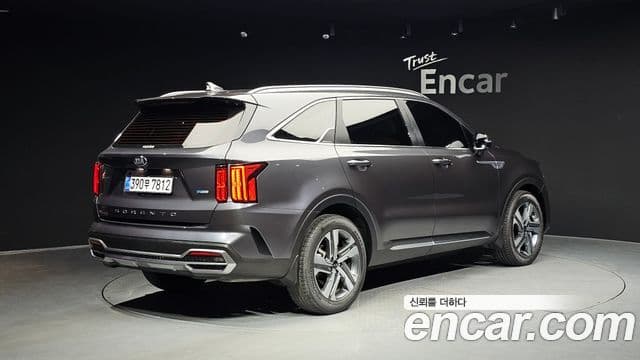Kia Sorento 2020 — ფოტო 2/20