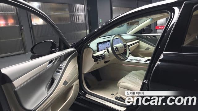 Genesis Electrified G80 2024 — Şəkil 10/20