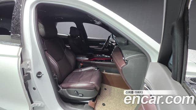 Genesis GV70 2021 — ფოტო 10/20
