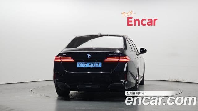 BMW i5 2025 — ფოტო 10/20