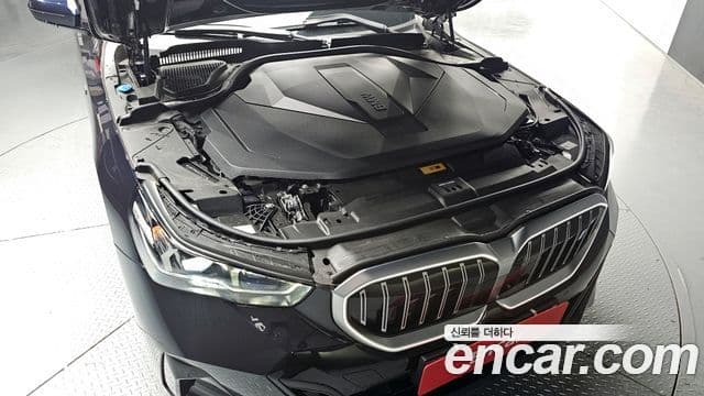 BMW i5 2025 — ფოტო 17/20