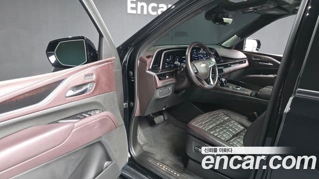 Cadillac Escalade 2022 — Şəkil 10/20