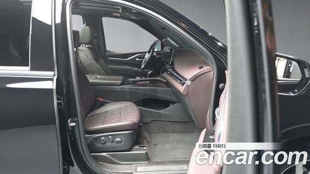 Cadillac Escalade 2022 — Şəkil 11/20