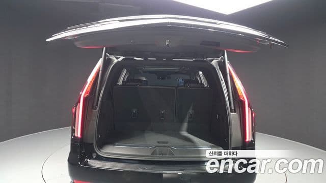 Cadillac Escalade 2022 — Şəkil 20/20