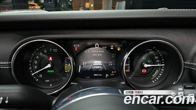Jeep Wrangler 2022 — ფოტო 8/20