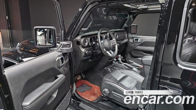 Jeep Wrangler 2022 — ფოტო 11/20