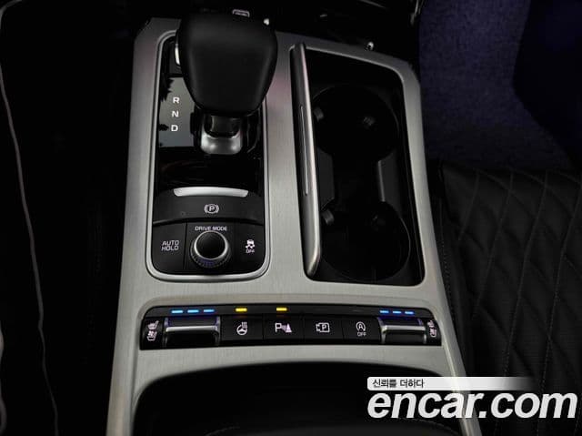 Kia Stinger 2020 — фото 8 из 17