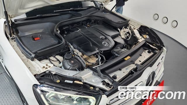 Mercedes-Benz GLC-Class 2021 — Şəkil 6/20