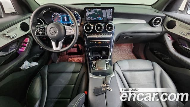 Mercedes-Benz GLC-Class 2021 — Şəkil 7/20