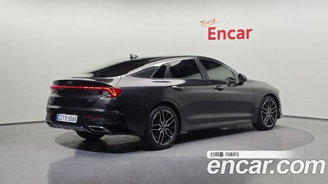 Kia K5 2021 — Şəkil 2/20