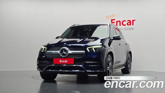 Mercedes-Benz GLE-Class 2019 — Фото 2/20