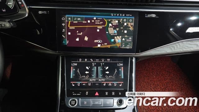 Audi Q7 2021 — ფოტო 14/20